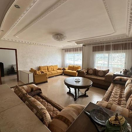 Vaste Appartement Au Centre De Tétouan Exteriör bild