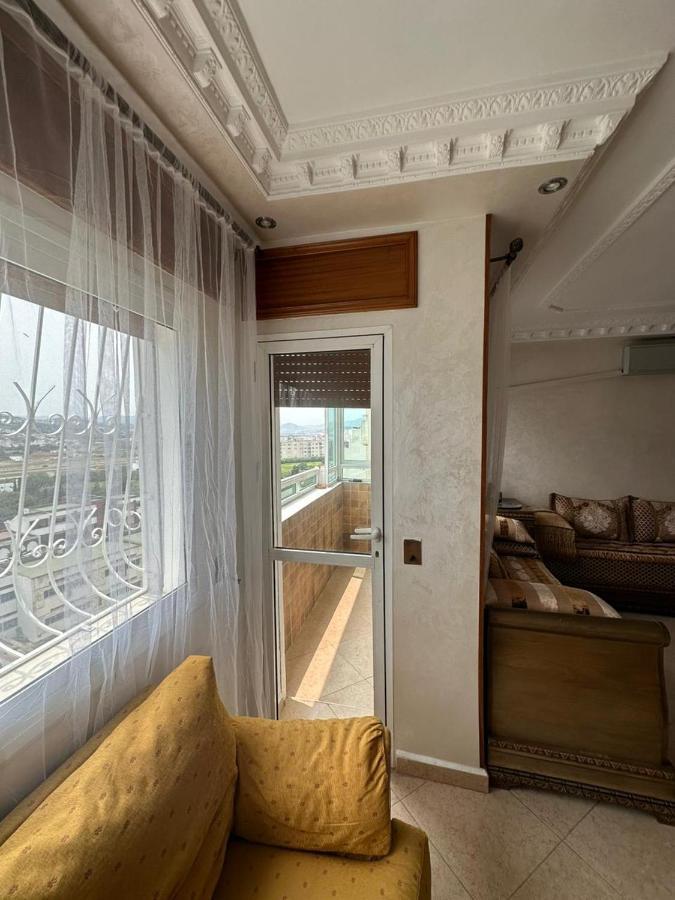 Vaste Appartement Au Centre De Tétouan Exteriör bild