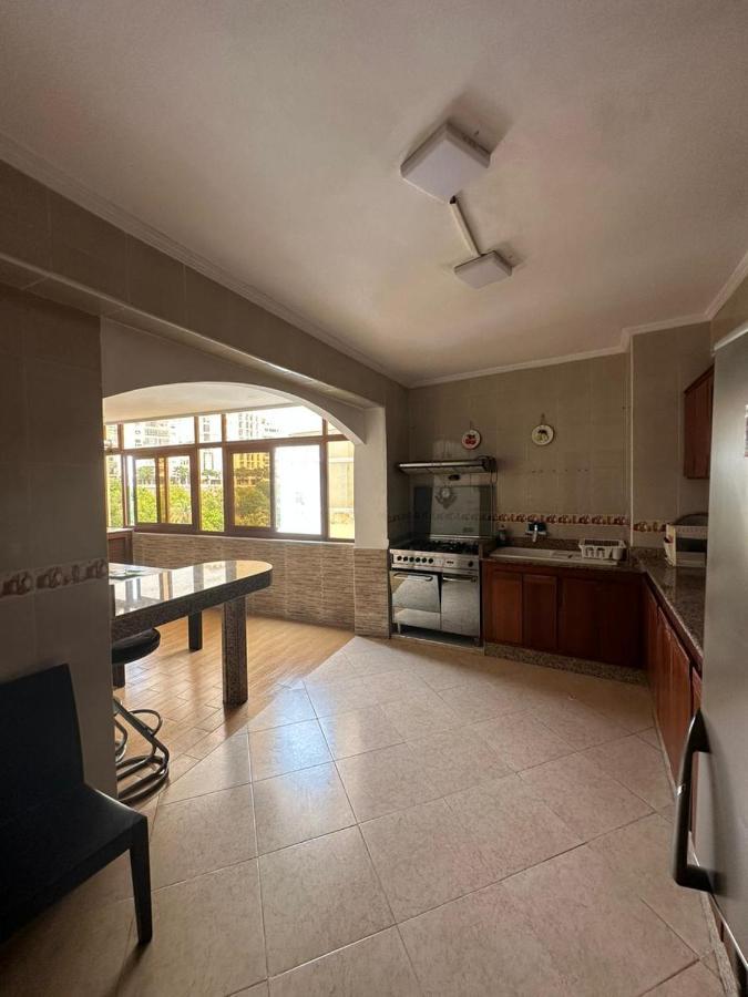 Vaste Appartement Au Centre De Tétouan Exteriör bild